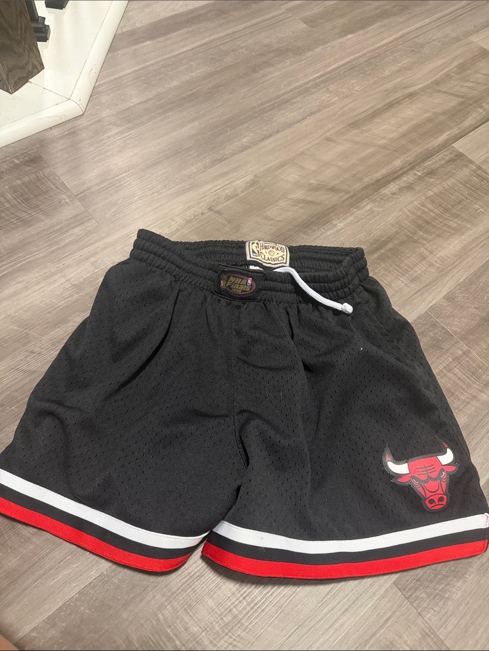 Mitchell & Ness Black Chicago Bulls Mesh Kids Shorts with Red & White Trim